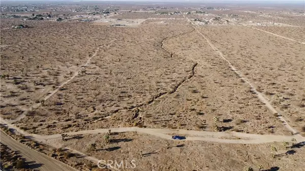 Phelan, CA 92371,0 0 La Mesa Rd