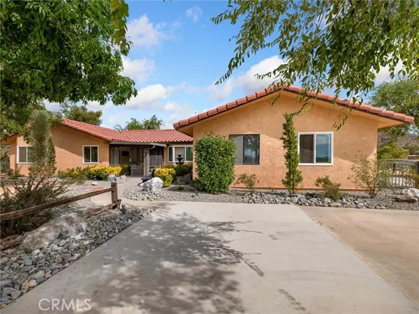 Apple Valley, CA 92307,19376 Symeron