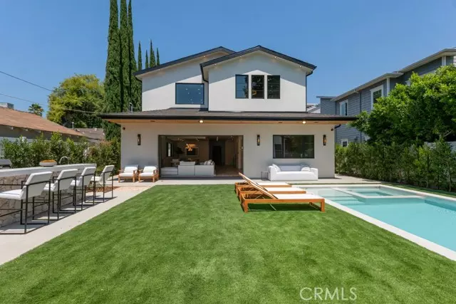 Studio City, CA 91604,12420 Milbank ST