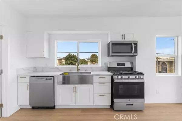 San Pedro, CA 90731,301 Cabrillo 303