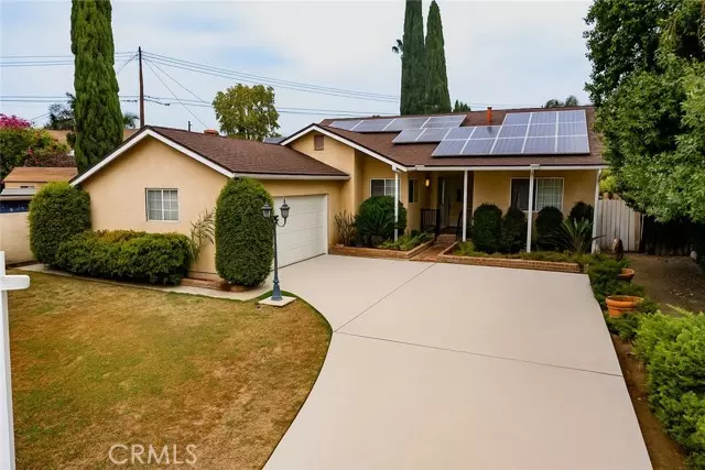11968 Rossiter, Sylmar, CA 91342