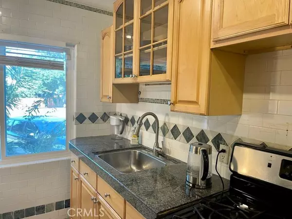 San Leandro, CA 94577,1308 Benedict DR