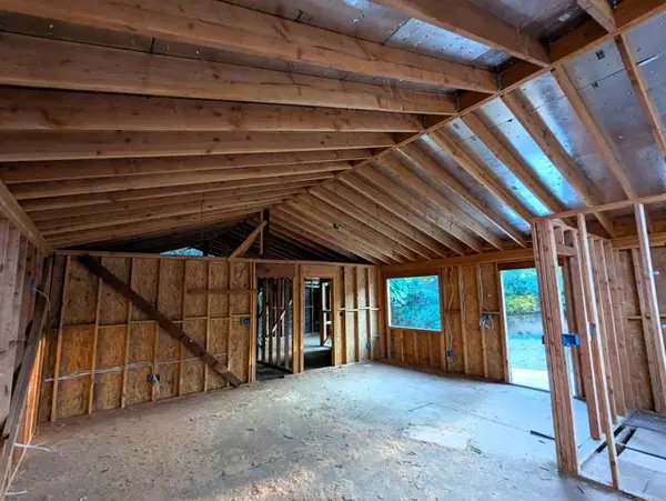 Escondido, CA 92026,25734 Willow LN