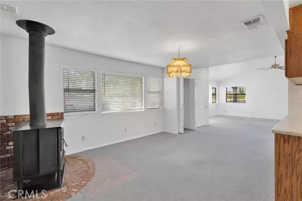 Hesperia, CA 92345,15094 Ranchero RD