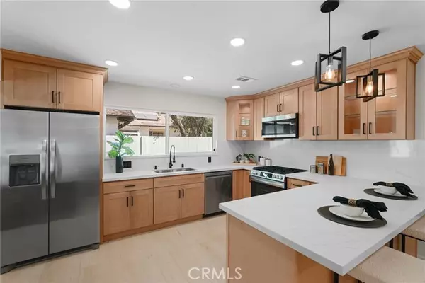 Northridge, CA 91324,18645 Knapp ST