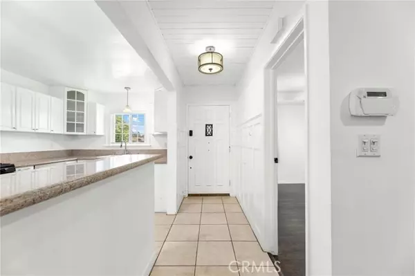 Reseda, CA 91335,7459 Vanalden AVE