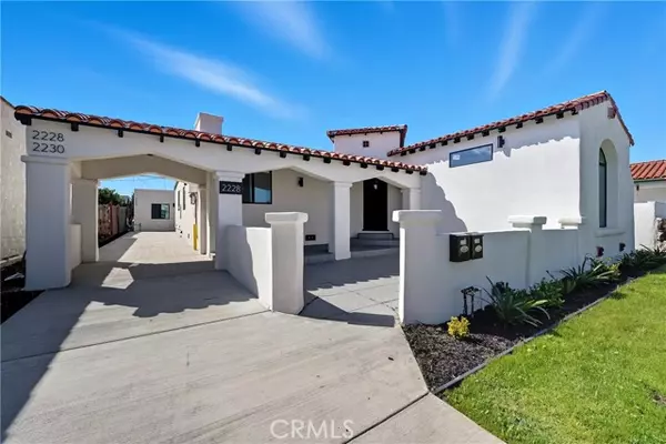 2228 2228 W 73rd, Los Angeles, CA 90043