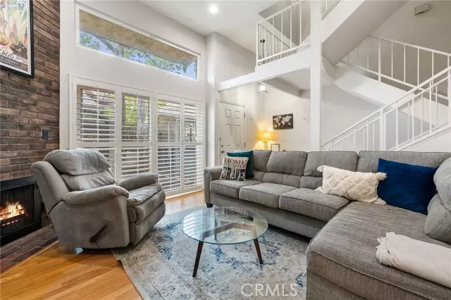 Van Nuys, CA 91405,13561 Valerio ST A