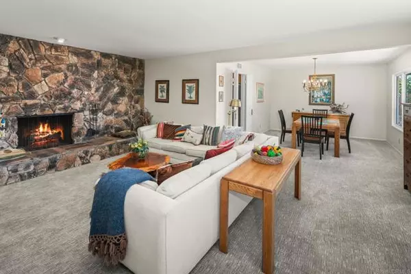 El Cajon, CA 92020,182 Dewitt CT