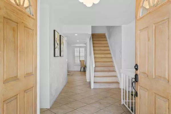 Chula Vista, CA 91910,1002 Cholla PL