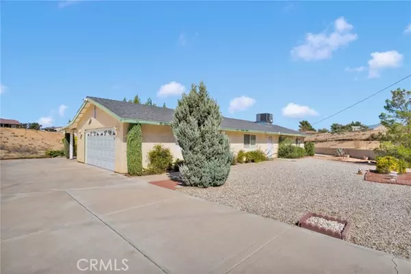 Hesperia, CA 92345,10765 Choiceana