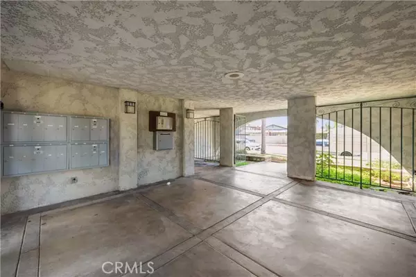 Torrance, CA 90503,3649 Emerald ST 125