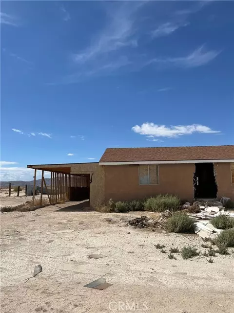 Lucerne Valley, CA 92356,14588 Locust