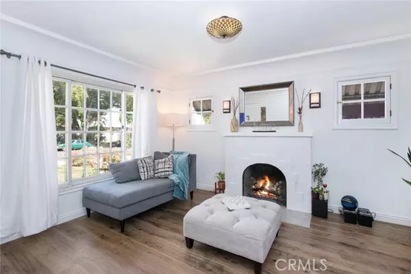 Burbank, CA 91505,211 N Frederic ST