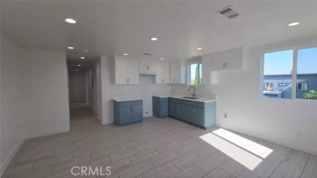 10413 Avalon BLD, Los Angeles, CA 90003
