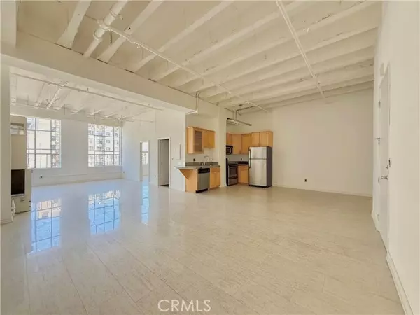 Los Angeles, CA 90013,312 W 5th ST 714