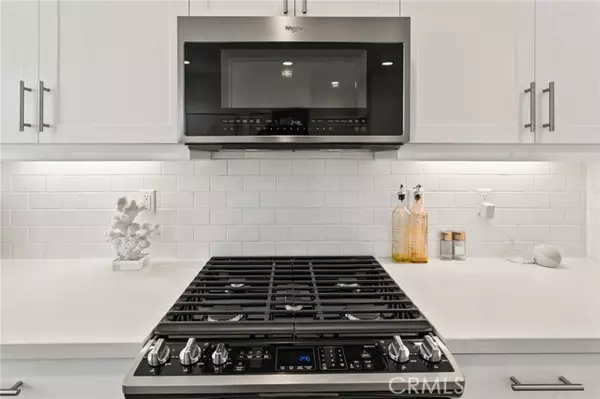 Costa Mesa, CA 92627,697 W 17th