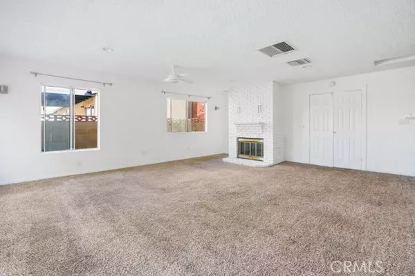 Lancaster, CA 93536,2235 W Avenue K14