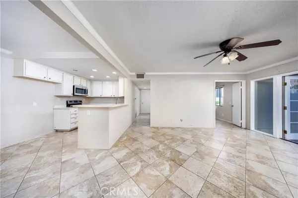 Pomona, CA 91766,21 Country Mile RD