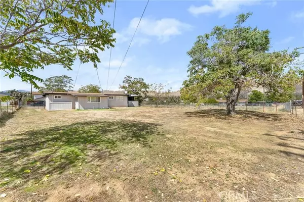 Yucca Valley, CA 92284,7427 Acoma TRL