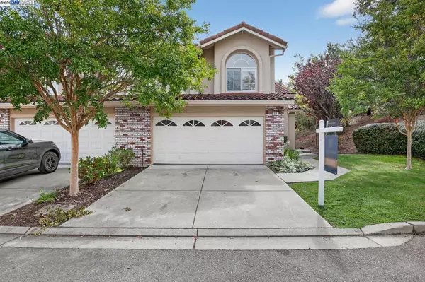San Ramon, CA 94582,214 Bellflower Dr