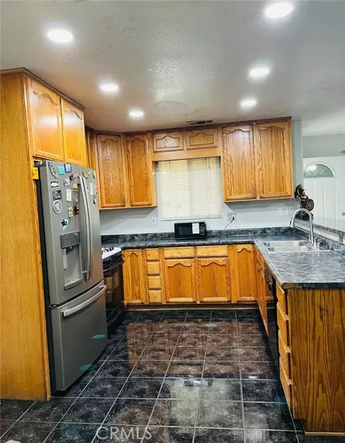 Modesto, CA 95358,505 Mount Everest