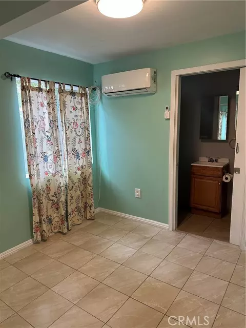 Panorama City, CA 91402,14360 14362 Lorne