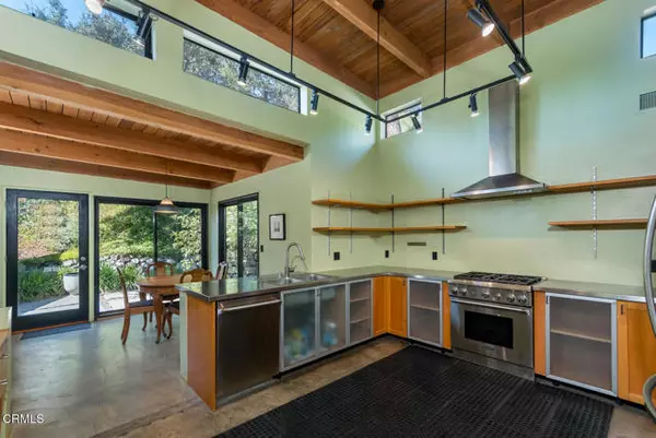La Canada Flintridge, CA 91011,5117 Stoneglen RD