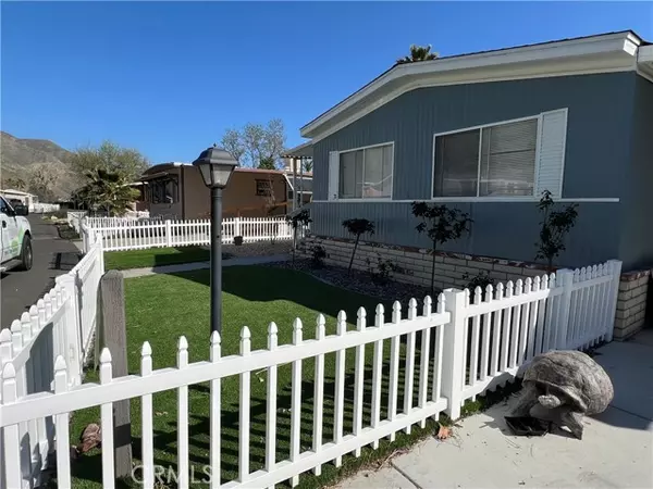 San Jacinto, CA 92583,21100 State st 3