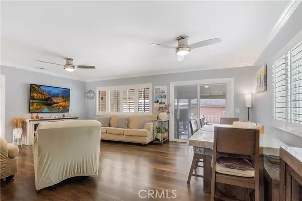 Reseda, CA 91335,19122 Vanowen St