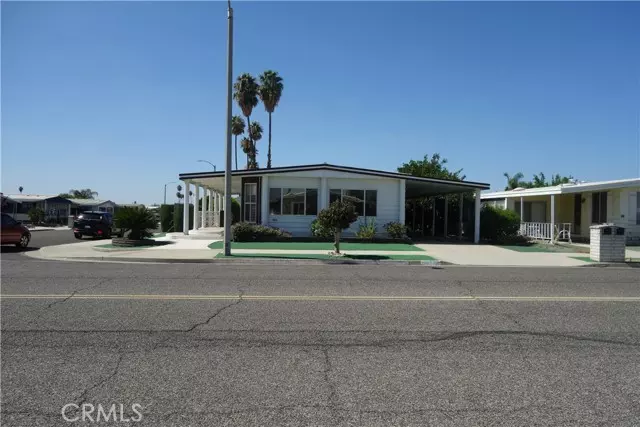 977 S Elk, Hemet, CA 92543