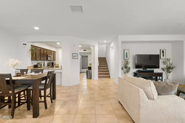 Oxnard, CA 93036,3113 London LN