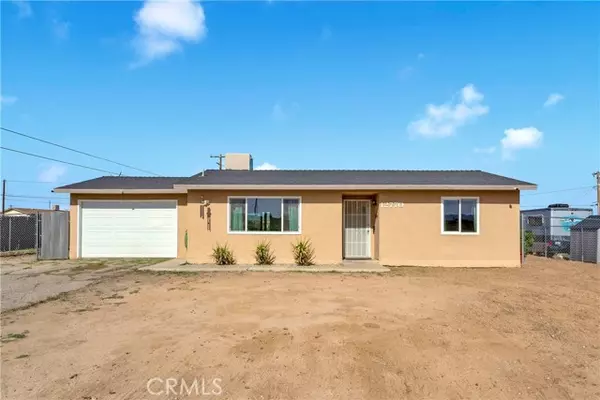 12770 Lakota RD, Apple Valley, CA 92308