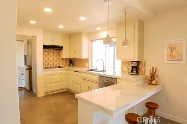 Yucca Valley, CA 92284,9163 Joshua LN