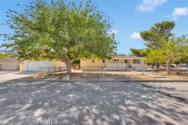 19109 Hinton ST, Hesperia, CA 92345