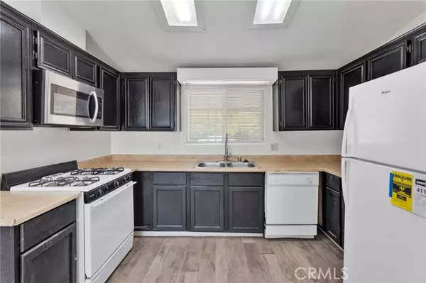 Hesperia, CA 92345,19109 Hinton ST