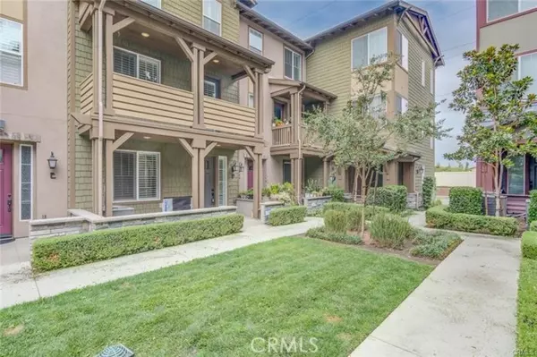 Azusa, CA 91702,713 S Azusa AVE D
