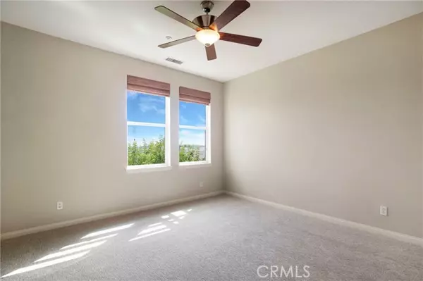 Aliso Viejo, CA 92656,42 Midtown DR