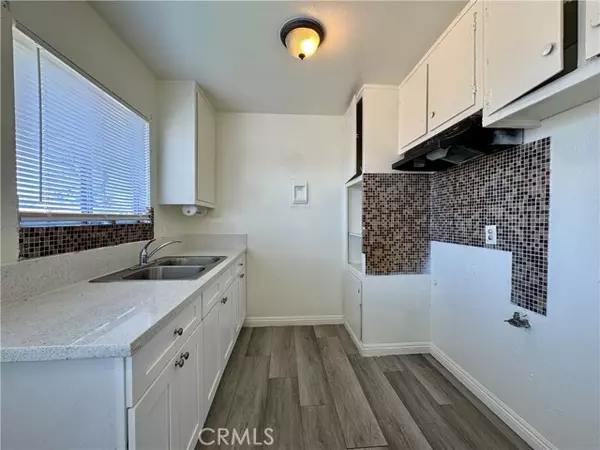 Baldwin Park, CA 91706,13534 Ramona BLD E