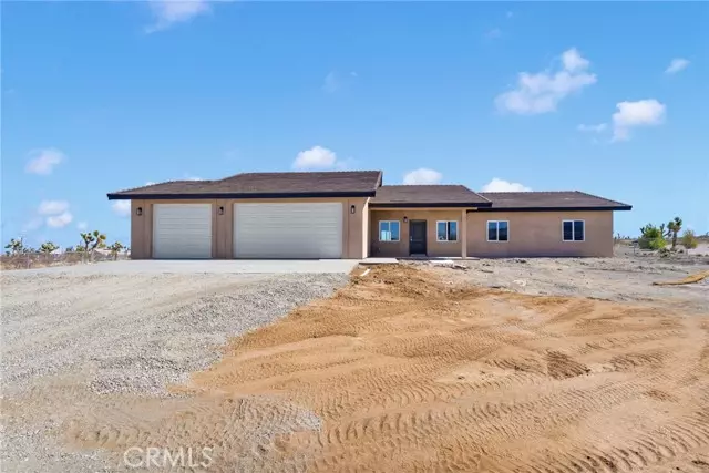 12015 Rosado RD, Pinon Hills, CA 92372