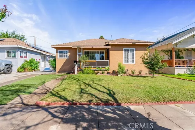 636 W Olive St, San Bernardino, CA 92410