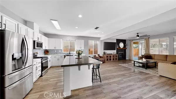 4017 Enclave DR, Turlock, CA 95382