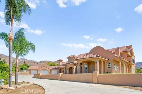 7419 Via Deldene, Highland, CA 92346