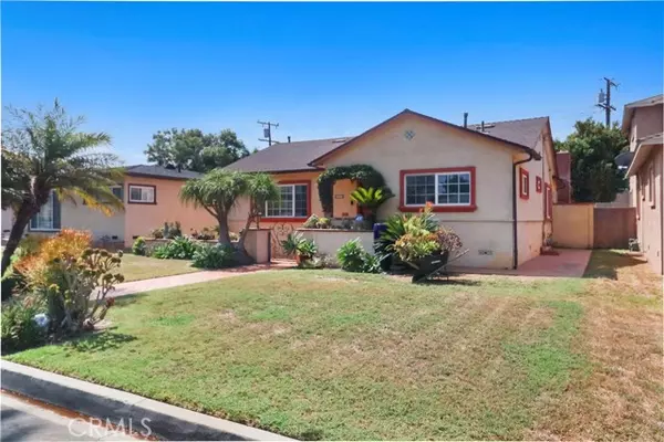 Bellflower, CA 90706,9206 Rendalia St