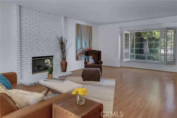 Chatsworth, CA 91311,20306 Tau PL