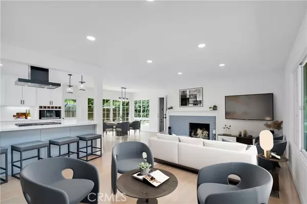 Long Beach, CA 90815,5275 E 25th ST