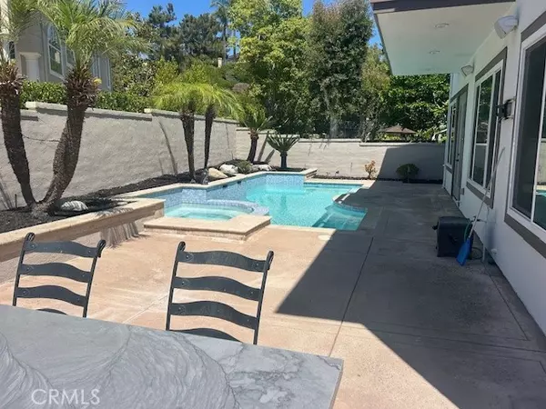 Mission Viejo, CA 92692,27041 S RDG