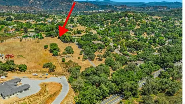 Escondido, CA 92026,Jesmond Dene RD