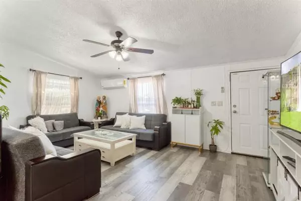 El Cajon, CA 92021,12970 Highway 8 Business 79