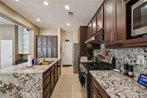 Palmdale, CA 92551,39366 11th Street W